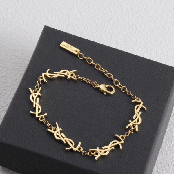 Pulsera Louis Vuitton Bañado en Oro 8