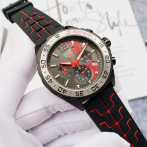 TAG HEUER - 14 (AUTO)